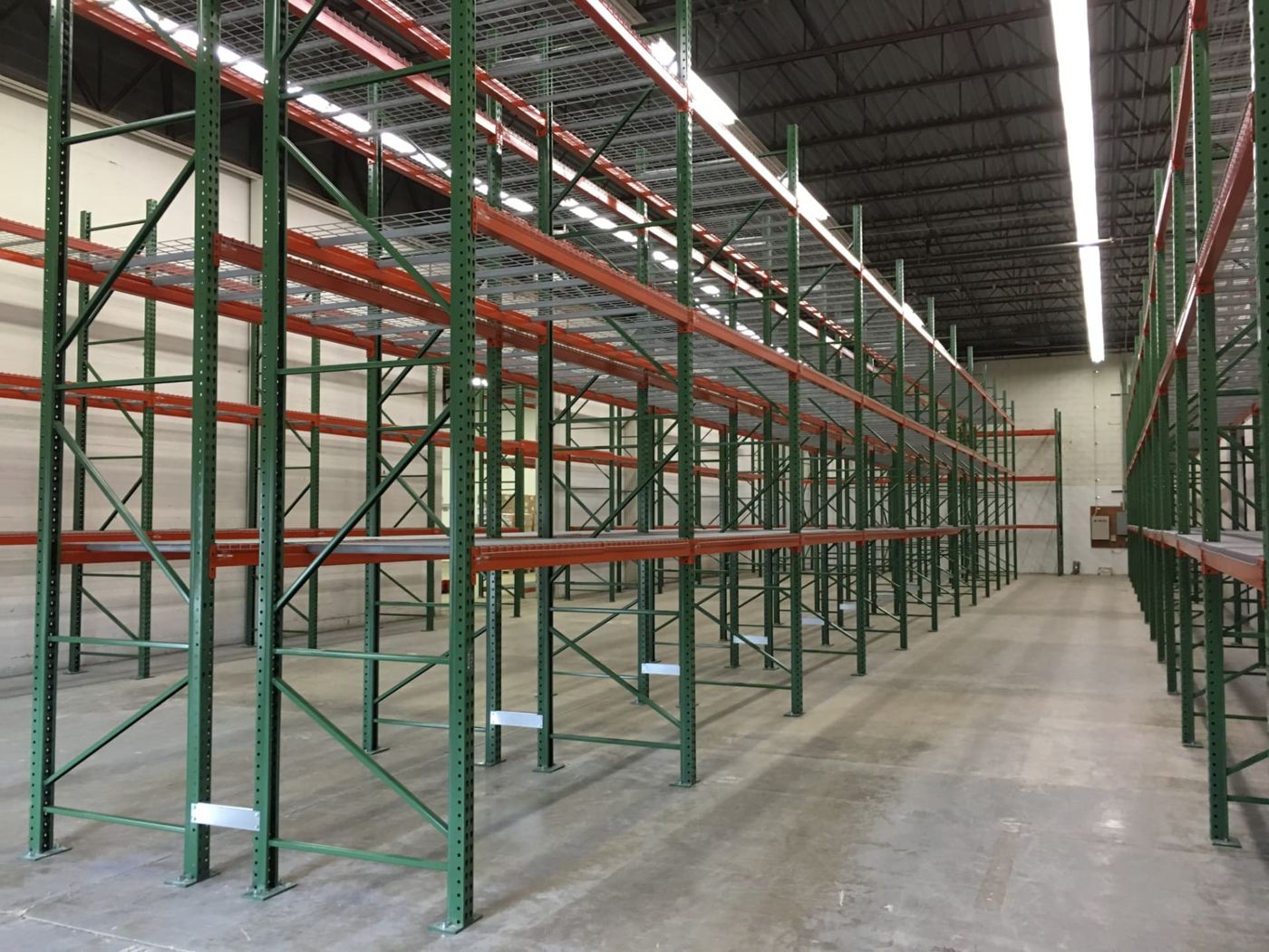 Pallet rack installation